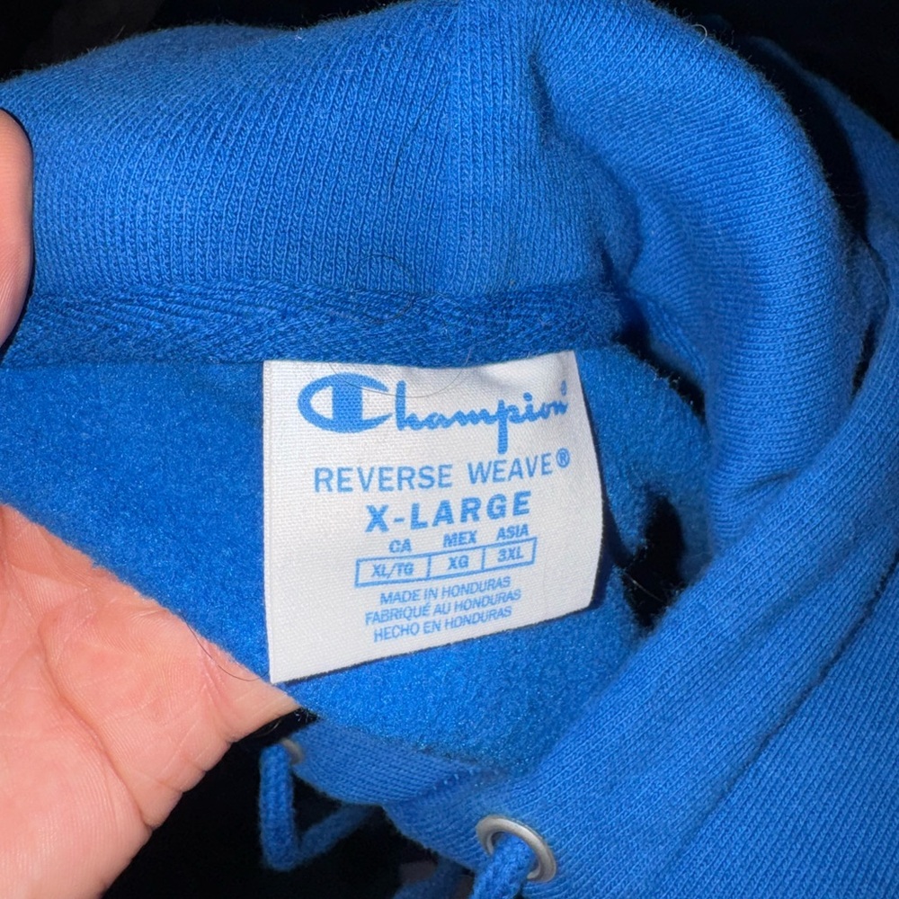 Champion Men's Hoodie in Vibrant Blue - Picture 2 of 2